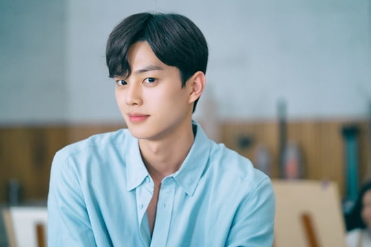 송강 (사진=비욘드제이, 스튜디오N, JTBC스튜디오)
