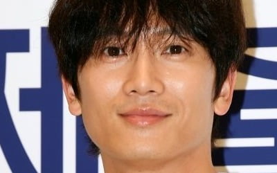 [공식] 지성, 나무엑터스 떠난다