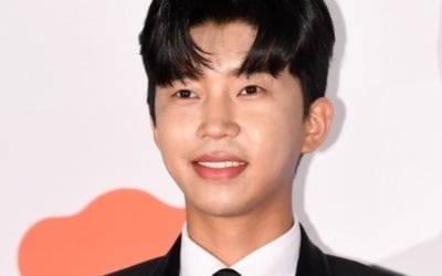 '데뷔 5주년' 임영웅 위한 영웅시대의 뜻깊은 선행…마스크 3천장 기부