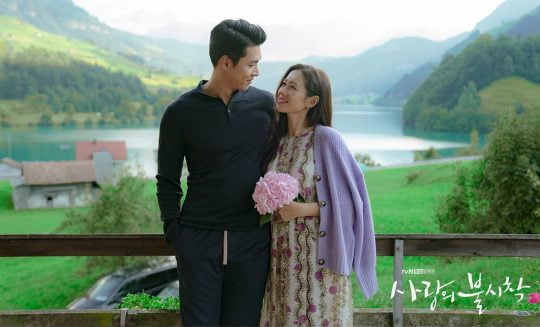 [백투더TEN] 현빈, 송혜교와 재결합 루머...진짜 여친은 손예진인데