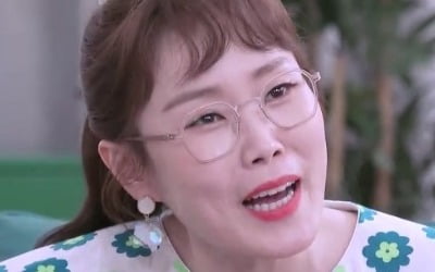 '동안' 박슬기, "대학시절 중고생 요금 지불"…'노안' 민혜연, "초등시절 욕 먹어" ('아수라장')