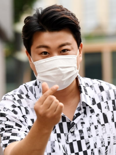 [TEN 이슈] 김호중, 군백기에도 기부…선한 영향력 '眞'