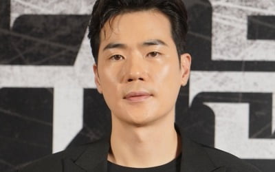 '귀문' 김강우 "공포물 첫 도전, 힘들었지만 보람돼"