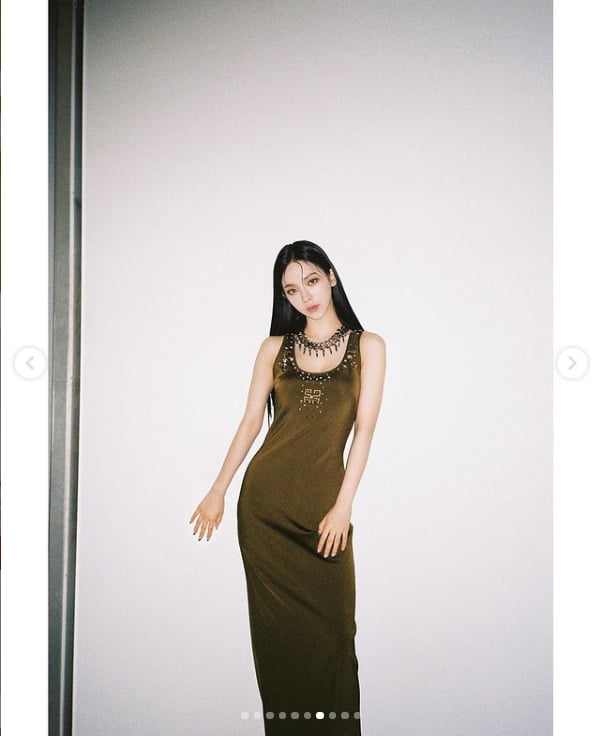 에스파 카리나, 인형같은 만찢녀...탄성을 부르는 이쁨[TEN★]