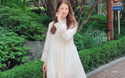 이시영, 프랑스 G사 300만원 한정판 그물백+이탈리아 원피스…글로벌한 패션 [TEN★]