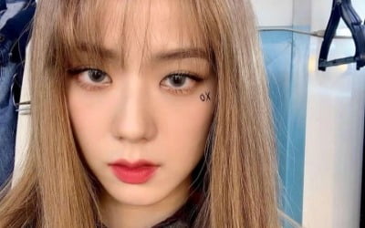 '청순 미인' 블랙핑크 지수, 오늘은 좀 반항적 눈빛 [TEN★]