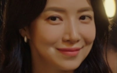 '더 로드' 윤세아, 시작부터 의문 가득…두 얼굴?