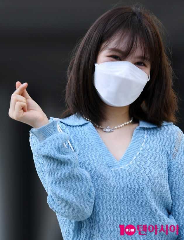 [TEN 포토] 레드벨벳 웬디 '내추럴한 하트'