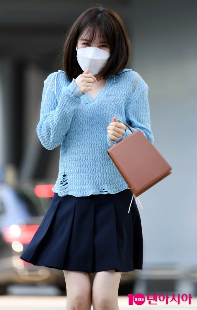 [TEN 포토] 레드벨벳 웬디 '길거리에서 '아이스크림 케잌' 춤 이쁘죠~'