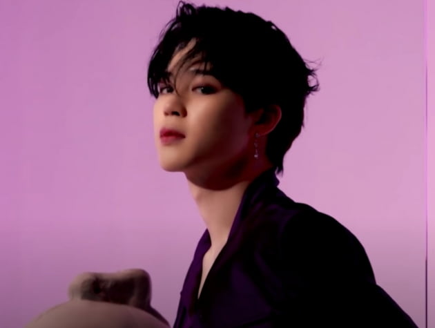지민, BTS 인스타그램 개인 최초 1000만뷰 돌파…콘셉트 포토 '폭풍 클릭'