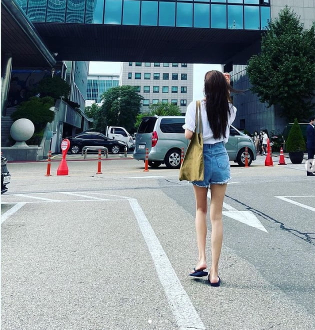 유지태♥김효진, 부러질 듯 한 발목...애둘맘 맞어?[TEN★]