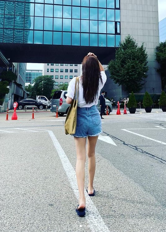 유지태♥김효진, 부러질 듯 한 발목...애둘맘 맞어?[TEN★]