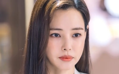 이하늬, 재벌가 며느리 됐다…유민그룹 막내딸 변신 ('원더우먼')