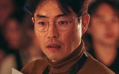 '모가디슈' 류승완 감독 "큰 돈 준다해도 스트리밍으로 넘길 순 없었다" [인터뷰①]