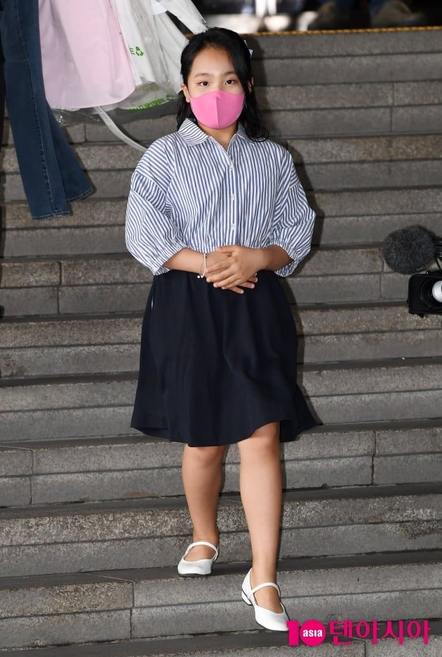 [TEN 포토] 미스트롯2 김태연 '이른 아침부터 열일중'