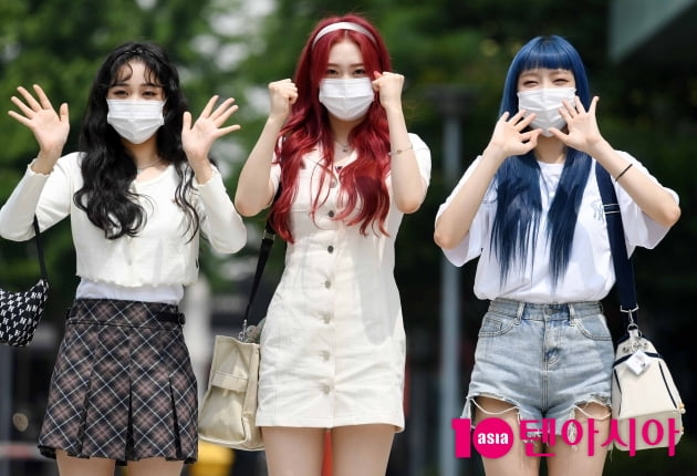 [TEN 포토] 위클리 지한-조아-박소은 '상큼 발랄하게'