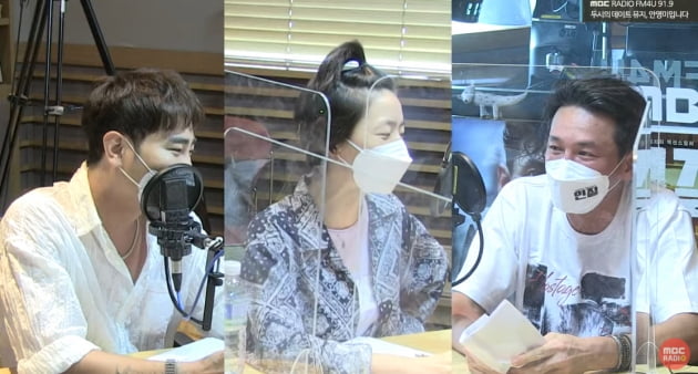 [TEN 리뷰] 황정민, 갑분싸 트라우마 고백→'진한 빨강' 만취 상태?…'인질' 열혈 홍보 ('두데')  