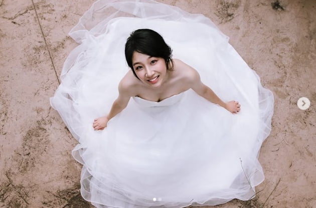 유나킴, 아름다운 가을 예비 신부...물오른 미모[TEN★]