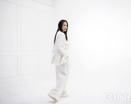 유진아냐?...'51세' 엄정화 90년대 SES 룩으로 변신[TEN★]
