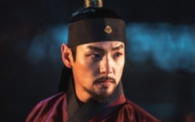 '홍천기' 곽시양, 눈빛으로 압도하는 대군 '카리스마'