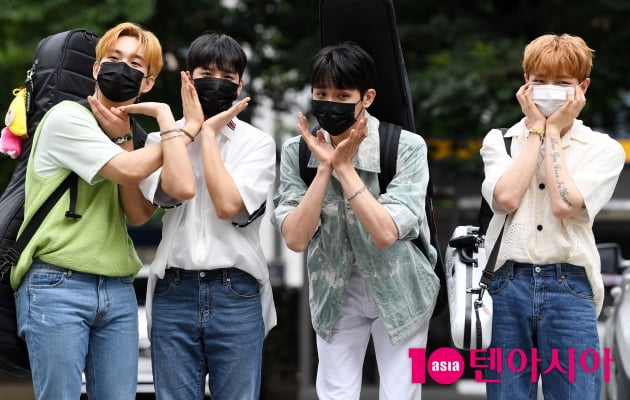 [TEN 포토] 루시 '깜찍 발랄'