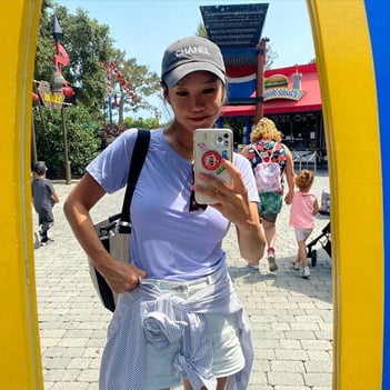 쿨 유리, 건강미 넘치는 노브라…”아주 쿨한 노브라 반팔”