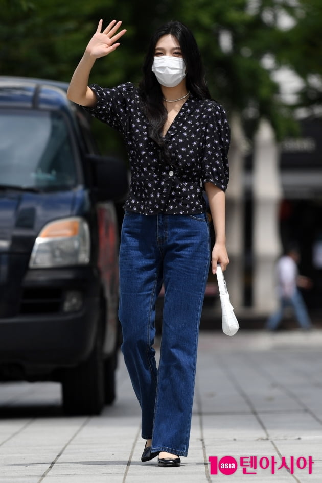 [TEN 포토] 레드벨벳 조이 '태양도 질투하는 미모'