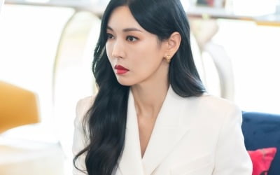 '펜트하우스3' 김현수, 기자들 앞에 선다…김소연, 진범 밝힐까 노심초사