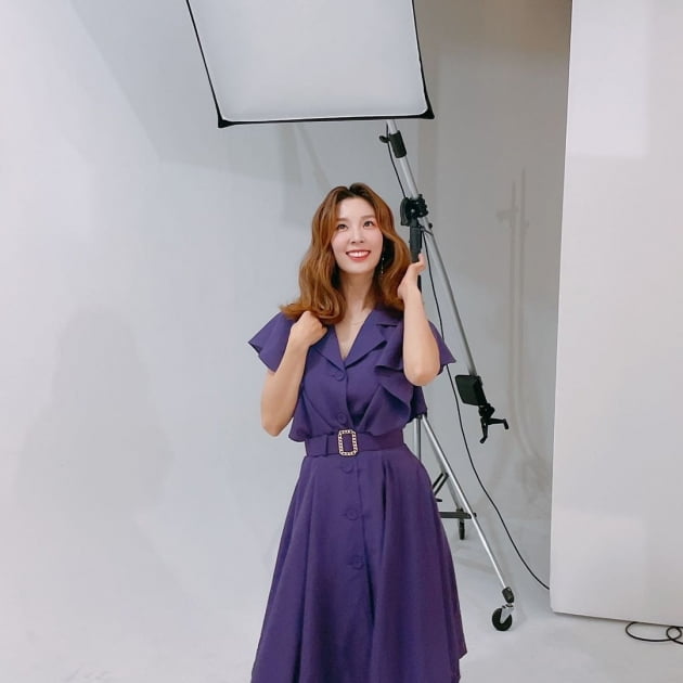 '오뚜기3세' 함연지, '귀족만 입었던' 10만원대 보라 원피스 입고 "사랑 보내요" [TEN★]