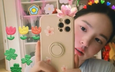 '태양♥' 민효린, 100억대 집 벽면 가득 명품백으로 인테리어하는 센스 [TEN★]