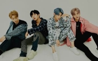 루미너스 영빈, 코로나19 확진 "첫 미니앨범 발매 연기"