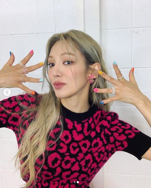 효연, 상큼한 매력...이쁜 네일아트~[TEN★]