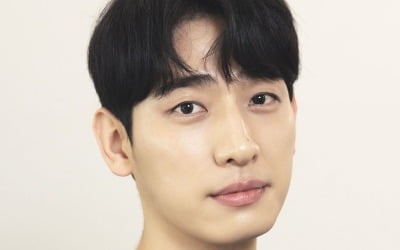 [TEN 인터뷰] '너나봄' 윤박 "쉼보다 일♥, 여든 살까지 연기할래요"