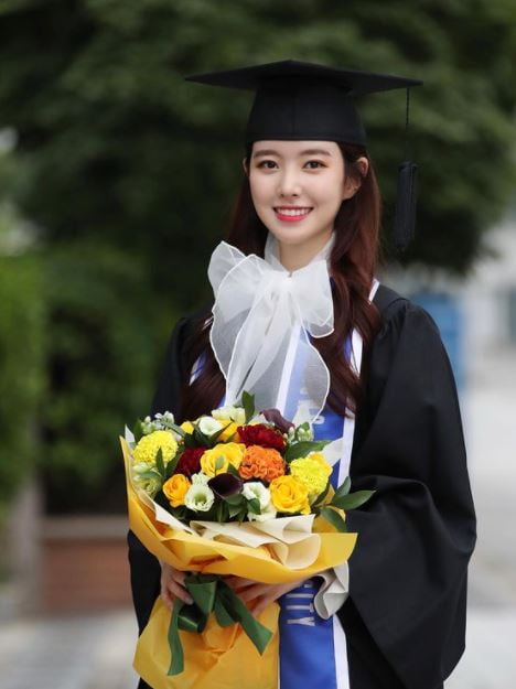 /사진=진세연 인스타그램