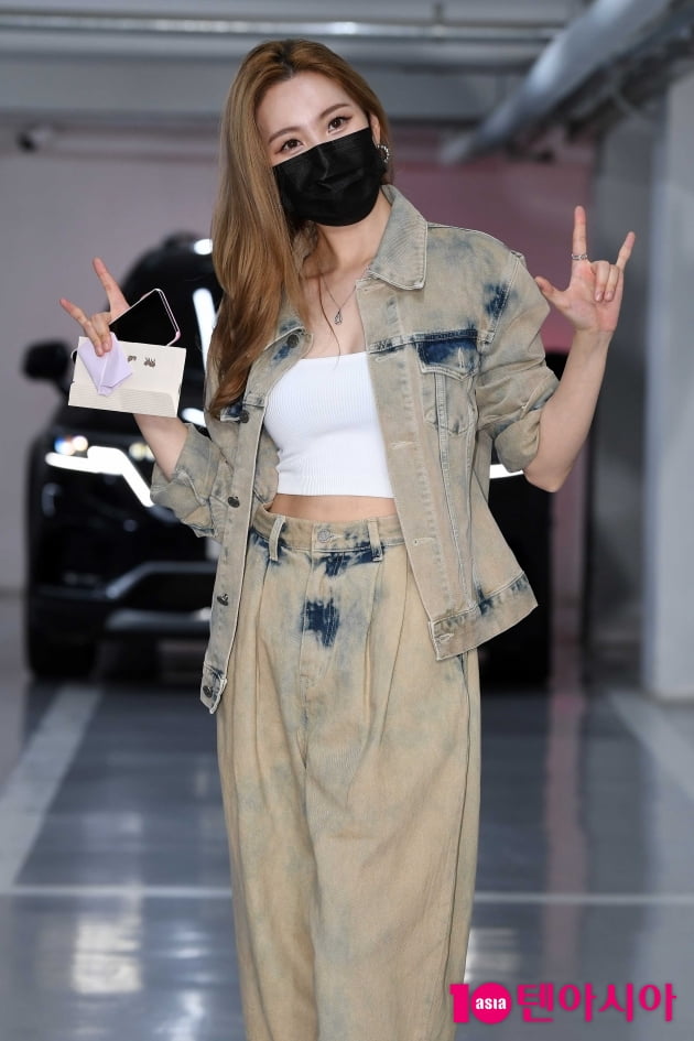 [TEN 포토] 선미 '러블리 포즈'