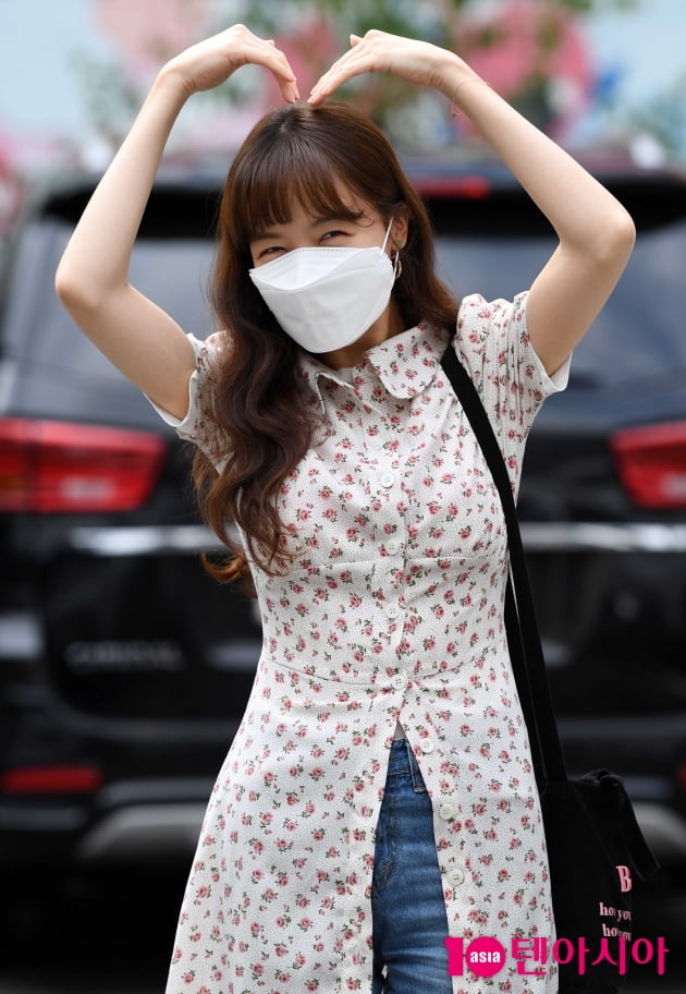 [TEN 포토] 방민아 '배우로 사랑해주세요'