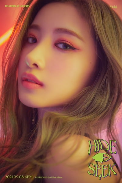 'RBW 新 걸그룹' 퍼플키스 유키X채인, 호러틱 속 키치함