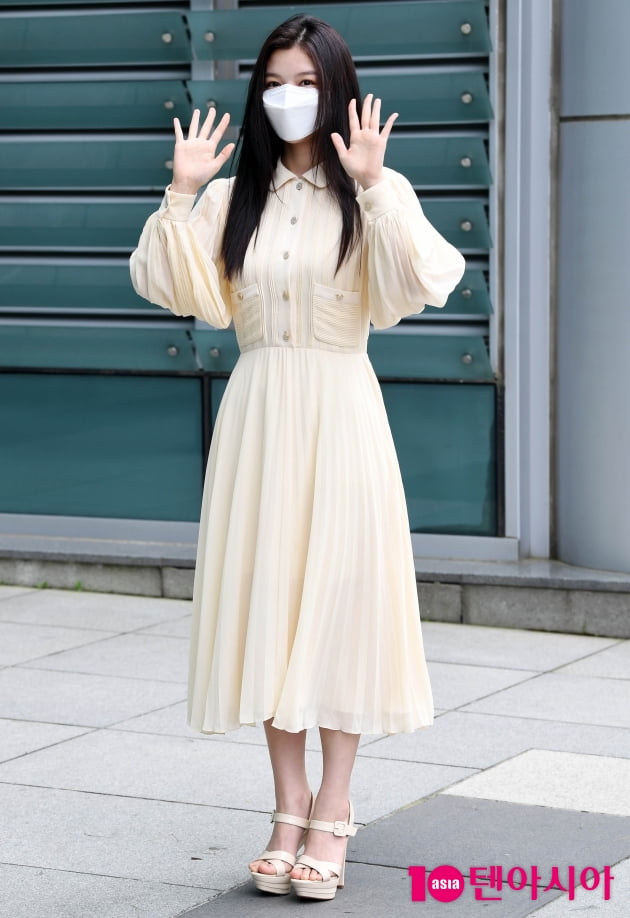 [TEN 포토] 김유정 '노란 원피스로 아름답게'