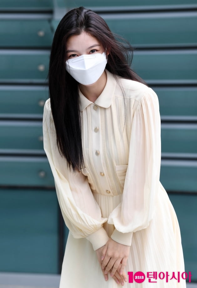 [TEN 포토] 김유정 '완벽 미모와 신비로운 분위기'