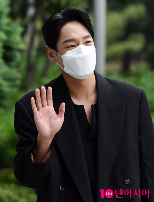 [TEN 포토] 곽시양 '손짓 하나에도 팬들 심쿵'