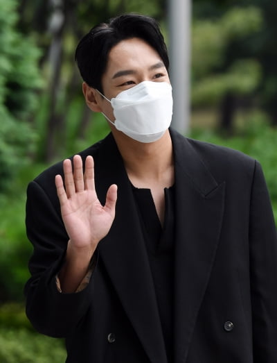 [TEN 포토] 곽시양 '손짓 하나에도 팬들 심쿵'