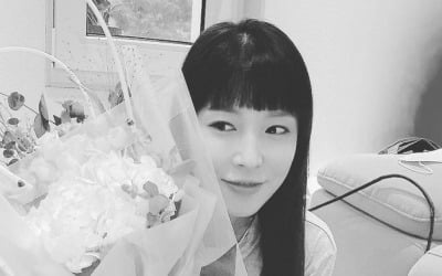 보아, 세월 빗겨간 상큼함 [TEN★]
