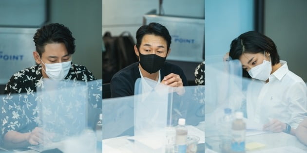 영화 '젠틀맨' 주인공 주지훈(왼쪽부터), 박성웅, 최성은 / 사진제공=콘텐츠웨이브