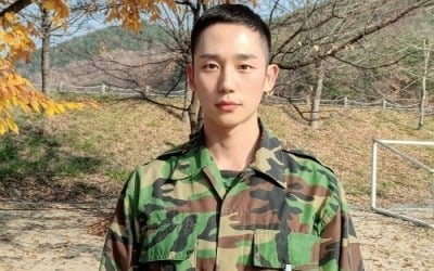 정해인, 재입대했나…머리 깎은 근황 [TEN★]