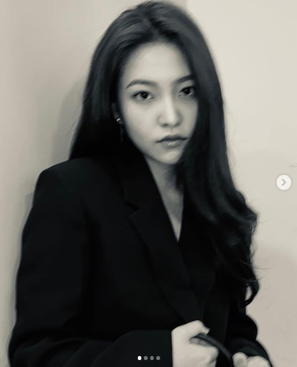 레드벨벳 예리, 성숙해진 막내...가을여신이 따로없네[TEN★]