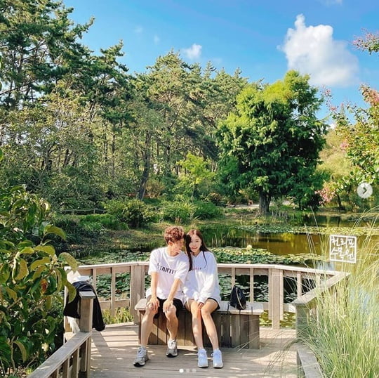 박성광♥이솔이 "결혼 2년차…행복·사랑·운명·기적" [TEN★]