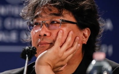 봉준호, 한국인 최초 베니스영화제 심사위원장 "모두의 취향 고려한 심사할 것"