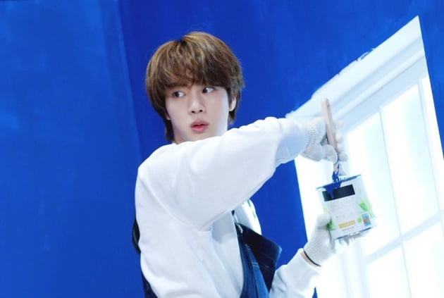 방탄소년단 진, 살아 숨쉬는 유니크함 선보인 인테리어('달려라 방탄')