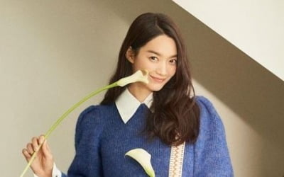 '김우빈♥' 신민아, 여신 그 자체…예쁨 한도 초과 [TEN★]