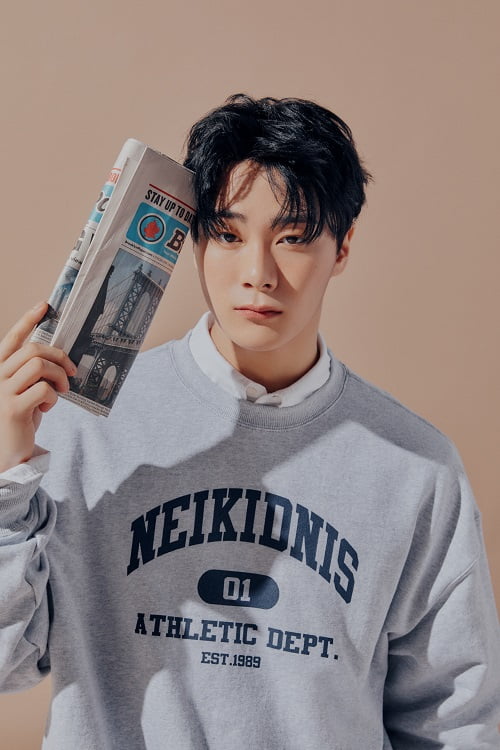 아스트로 문빈, 네이키드니스(NEIKIDNIS) 뮤즈 발탁, 첫 화보 공개